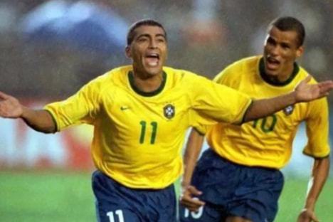 他在比赛中 他在比赛中