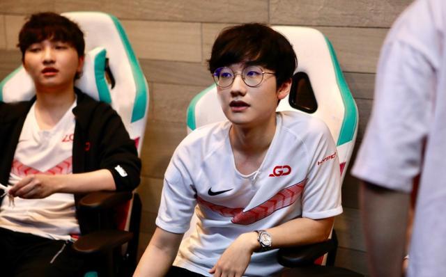 足球未来的 足球未来的