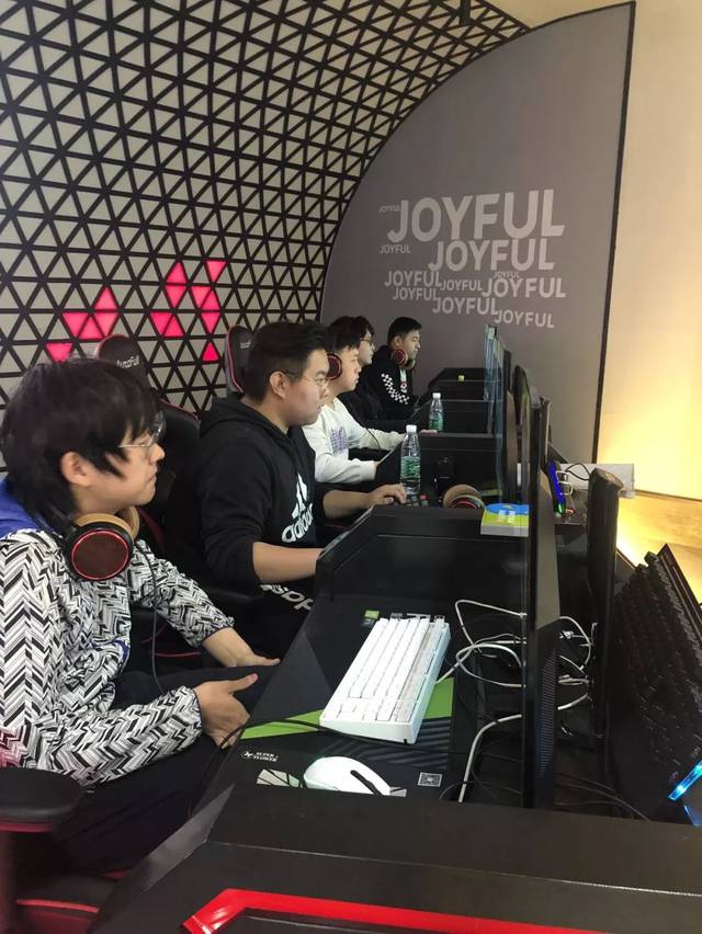 00万欧元 00万欧元