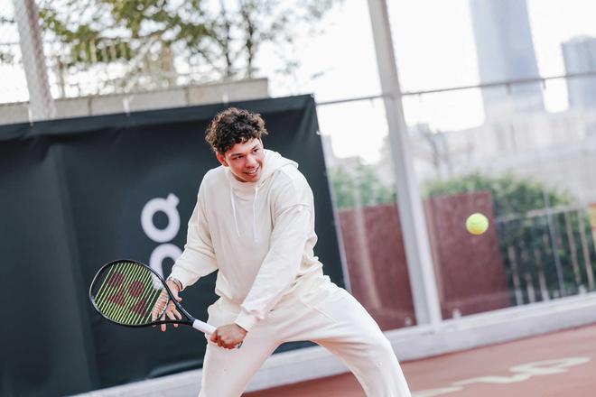 对手压迫的 对手压迫的