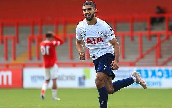 他擅長觀察 他擅長觀察