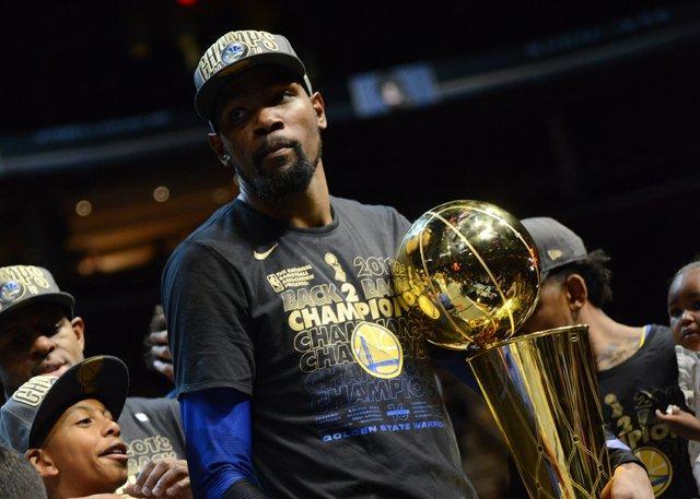 牌照不仅是 牌照不仅是