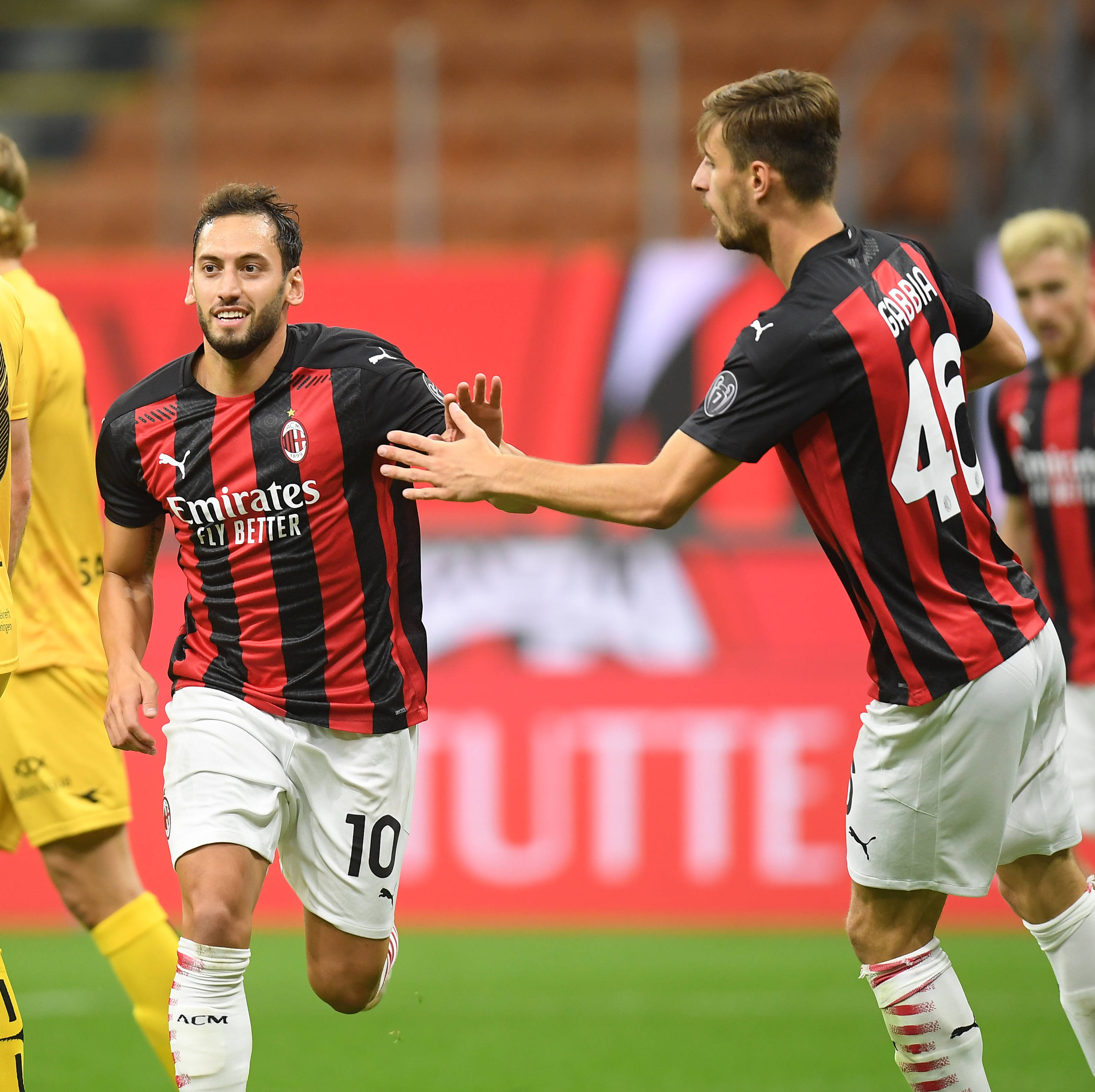 球场的叮当 球场的叮当